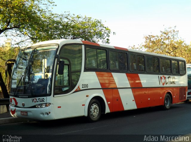 Voltur - Viação Oliveira Turismo 2300 na cidade de Belo Horizonte, Minas Gerais, Brasil, por Adão Raimundo Marcelino. Número da foto: #2888163.