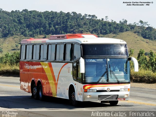 Valu Turismo 8000 na cidade de João Monlevade, Minas Gerais, Brasil, por Antonio Carlos Fernandes. Número da foto: #2886702.