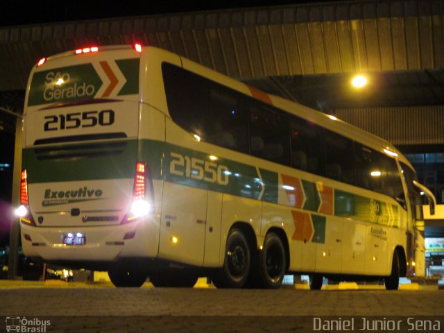 Cia. São Geraldo de Viação 21550 na cidade de Itabirito, Minas Gerais, Brasil, por Daniel Junior Sena. ID da foto: 2887790.