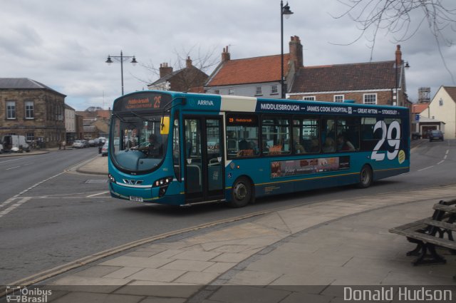 Arriva 1452 na cidade de Stokesley, North Yorkshire, Inglaterra, por Donald Hudson. ID da foto: 2894017.