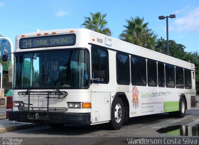 Broward County Transit 9928 na cidade de , por Wanderson Costa Silva. Número da foto: #2894024.
