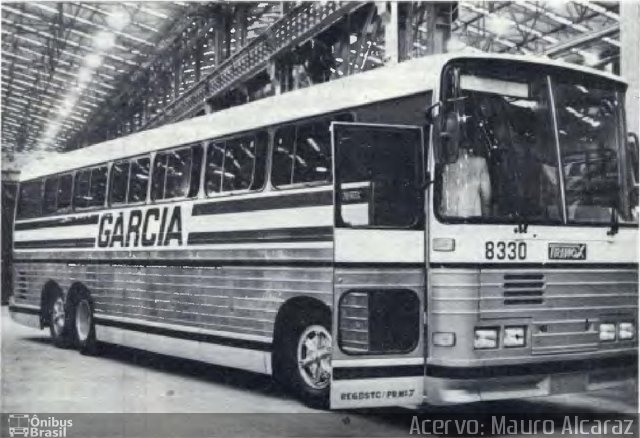 Viação Garcia 8330 na cidade de São Paulo, São Paulo, Brasil, por Mauro Alcaraz. Número da foto: #2951626.