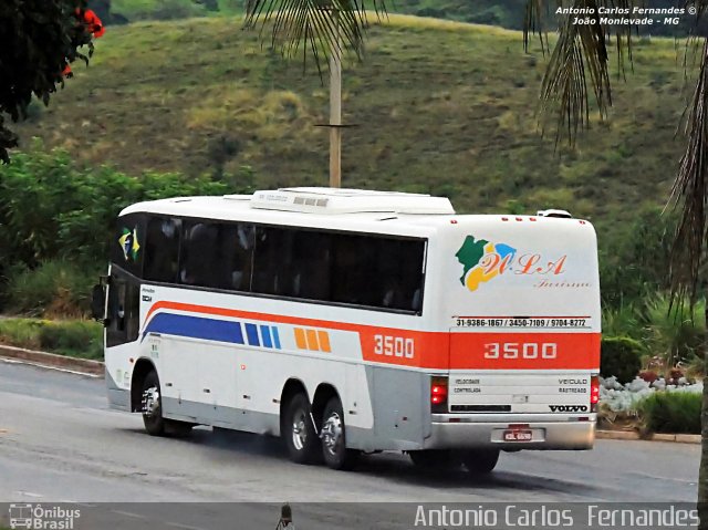 WLA Turismo 3500 na cidade de João Monlevade, Minas Gerais, Brasil, por Antonio Carlos Fernandes. Número da foto: #2973663.
