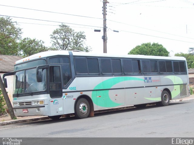 M&M Transportes 1002 na cidade de Astorga, Paraná, Brasil, por Diego Lopes. Número da foto: #2978075.