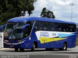 Nacional Expresso 72115 na cidade de Brasília, Distrito Federal, Brasil, por João Victor. Número da foto: #2990773.