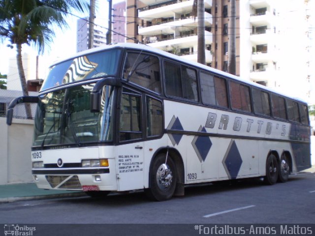 Brotto's Turismo 1093 na cidade de Fortaleza, Ceará, Brasil, por Amós  Mattos. Número da foto: #2991223.
