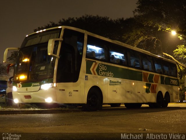 Cia. São Geraldo de Viação 21195 na cidade de São Paulo, São Paulo, Brasil, por Michael  Alberto Vieira. ID da foto: 2952728.