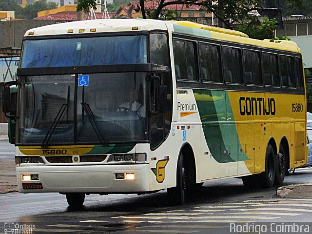 Empresa Gontijo de Transportes 15880 na cidade de Belo Horizonte, Minas Gerais, Brasil, por Rodrigo Coimbra. ID da foto: 2993216.