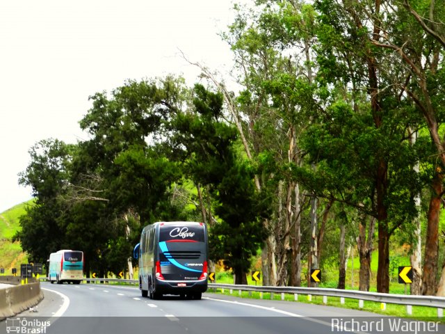 Empresa de Ônibus Nossa Senhora da Penha 52004 na cidade de Porto Real, Rio de Janeiro, Brasil, por Richard Wagner. Número da foto: #2994159.