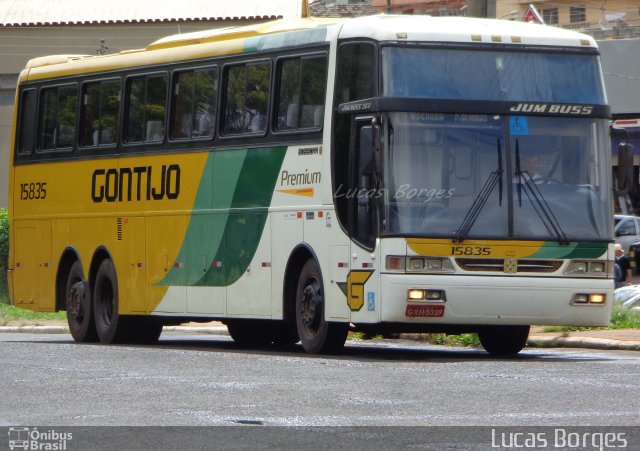 Empresa Gontijo de Transportes 15835 na cidade de Araxá, Minas Gerais, Brasil, por Lucas Borges . Número da foto: #2995611.