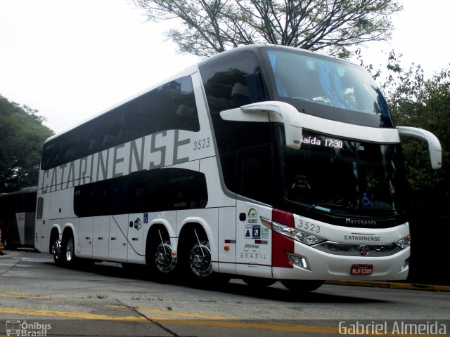 Auto Viação Catarinense 3523 na cidade de São Paulo, São Paulo, Brasil, por Gabriel Almeida. Número da foto: #2999761.