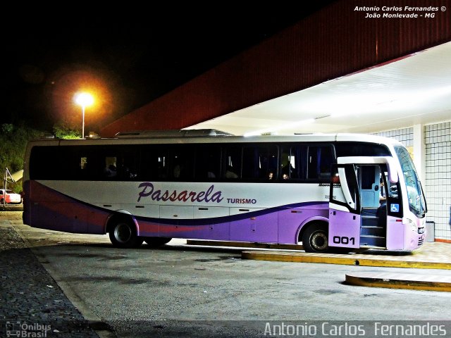 Passarela Turismo 001 na cidade de João Monlevade, Minas Gerais, Brasil, por Antonio Carlos Fernandes. Número da foto: #3000728.