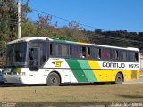 Empresa Gontijo de Transportes 8975 na cidade de Belo Horizonte, Minas Gerais, Brasil, por Júlio  Mandelli. Número da foto: #3002694.