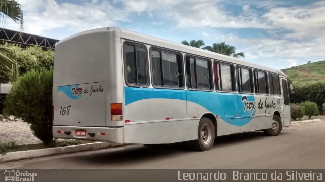 Viação Treze de Junho 168 na cidade de Além Paraíba, Minas Gerais, Brasil, por Leonardo  Branco da Silveira. Número da foto: #3003990.