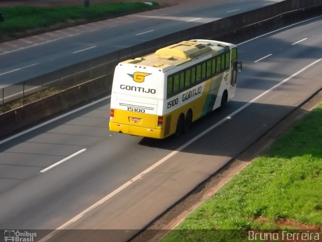 Empresa Gontijo de Transportes 15100 na cidade de Lavras, Minas Gerais, Brasil, por Bruno Ferreira. ID da foto: 3002885.