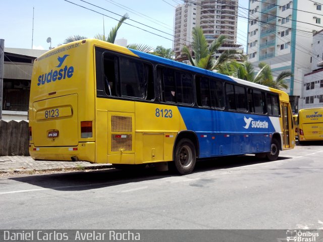 Viação Sudeste 8123 na cidade de Cachoeiro de Itapemirim, Espírito Santo, Brasil, por Daniel Carlos  Avelar Rocha. ID da foto: 3013849.