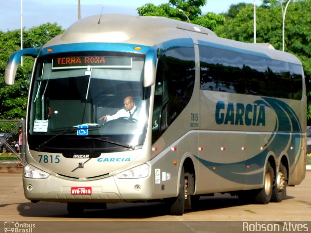 Viação Garcia 7815 na cidade de Maringá, Paraná, Brasil, por Robson Alves. ID da foto: 3016919.