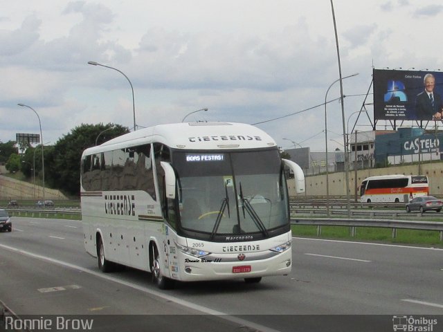 Tieteense Turismo 2070 na cidade de Osasco, São Paulo, Brasil, por Ronnie Damião. Número da foto: #3017951.