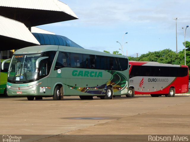 Viação Garcia 7667 na cidade de Maringá, Paraná, Brasil, por Robson Alves. Número da foto: #3016906.