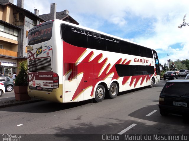 Auto Viação Gadotti 1001 na cidade de Gramado, Rio Grande do Sul, Brasil, por Cleber  Mariot do Nascimento. Número da foto: #3017523.