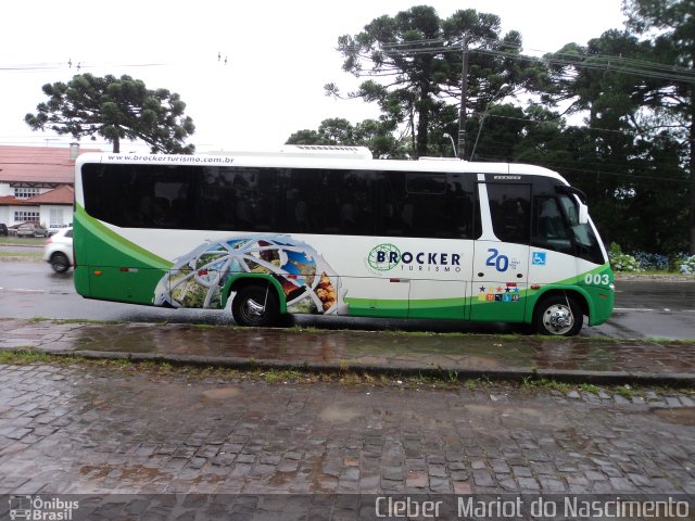 Brocker Turismo 003 na cidade de Canela, Rio Grande do Sul, Brasil, por Cleber  Mariot do Nascimento. Número da foto: #3017481.