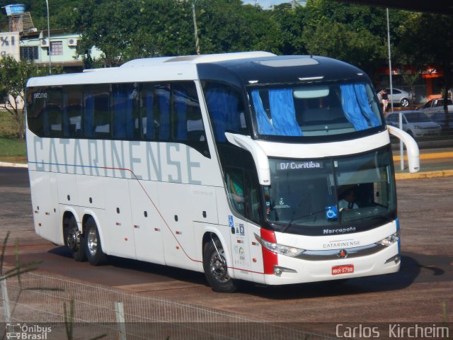 Auto Viação Catarinense 3375 na cidade de Foz do Iguaçu, Paraná, Brasil, por Carlos Kircheim. Número da foto: #2956448.