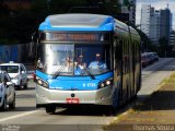 Viação Cidade Dutra 6 1735 na cidade de São Paulo, São Paulo, Brasil, por Thomas Souza da Silva. Número da foto: #:id.
