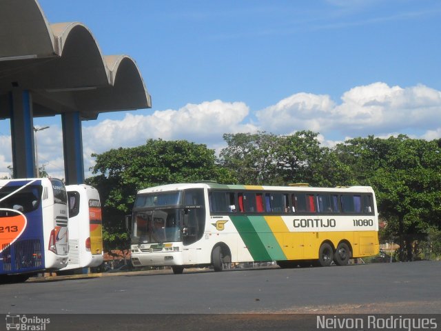 Empresa Gontijo de Transportes 11080 na cidade de Montes Claros, Minas Gerais, Brasil, por Neivon Rodrigues. ID da foto: 3019896.