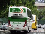 Cia. São Geraldo de Viação 21575 na cidade de São Paulo, São Paulo, Brasil, por Robson Teixeira. Número da foto: #:id.