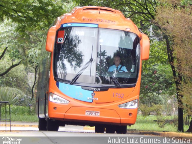 Viação Piracicabana 1752 na cidade de São Paulo, São Paulo, Brasil, por André Luiz Gomes de Souza. Número da foto: #2962924.