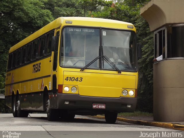 Viação Itapemirim 41043 na cidade de São Paulo, São Paulo, Brasil, por Joseph Martins. ID da foto: 2962652.