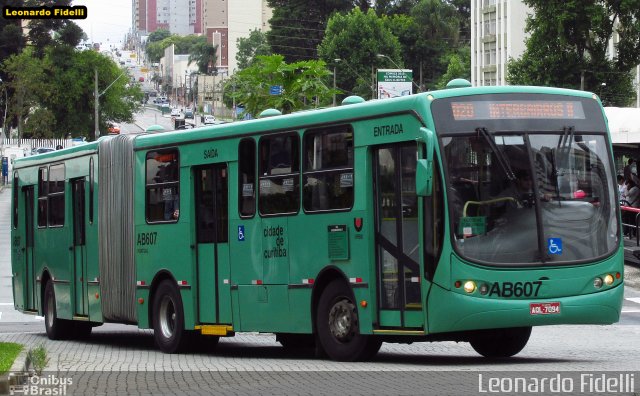 Auto Viação Marechal AB607 na cidade de Curitiba, Paraná, Brasil, por Leonardo Fidelli. ID da foto: 2964571.