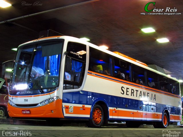 Viação Sertaneja 700 na cidade de Belo Horizonte, Minas Gerais, Brasil, por César Ônibus. Número da foto: #2964515.