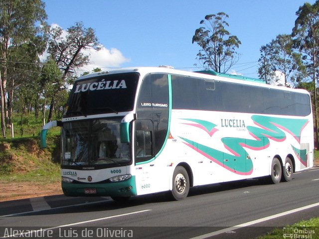 Lucélia Turismo 6000 na cidade de Botucatu, São Paulo, Brasil, por Alexandre  Luis de Oliveira. Número da foto: #2963625.