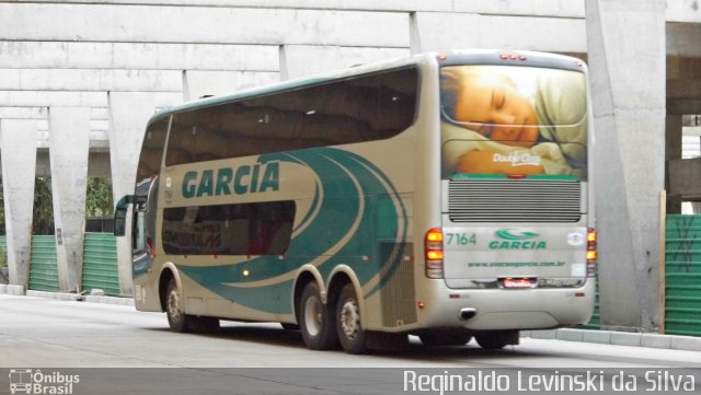 Viação Garcia 7164 na cidade de Curitiba, Paraná, Brasil, por Reginaldo Levinski da Silva. Número da foto: #2339690.