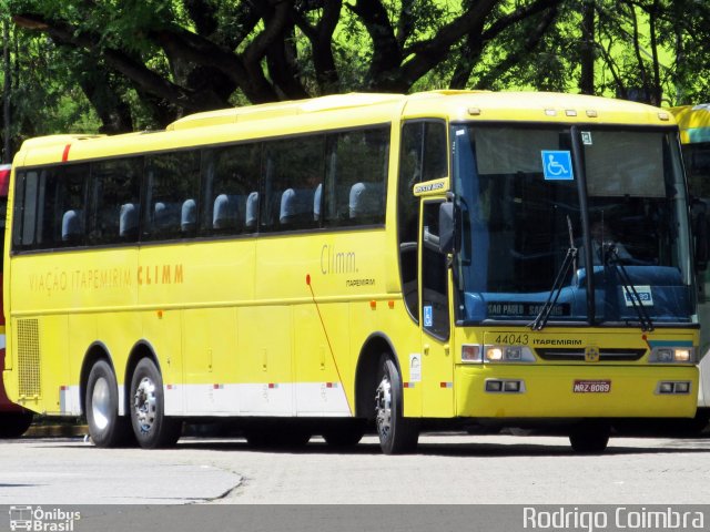 Viação Itapemirim 44043 na cidade de São Paulo, São Paulo, Brasil, por Rodrigo Coimbra. Número da foto: #2341583.