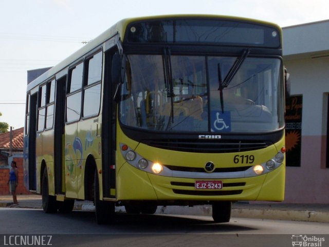Maluri Transporte Escolar e Fretamento 6119 na cidade de São Miguel Arcanjo, São Paulo, Brasil, por Luis Nunez. Número da foto: #2340971.
