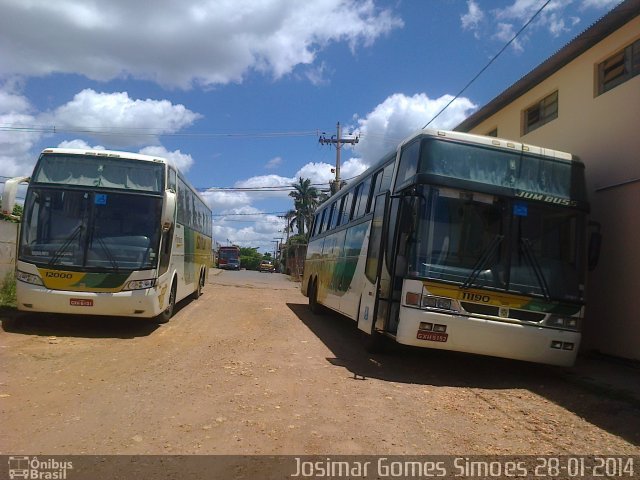 Empresa Gontijo de Transportes 11190 na cidade de Minas Novas, Minas Gerais, Brasil, por Josimar Gomes Simoes. Número da foto: #2340431.