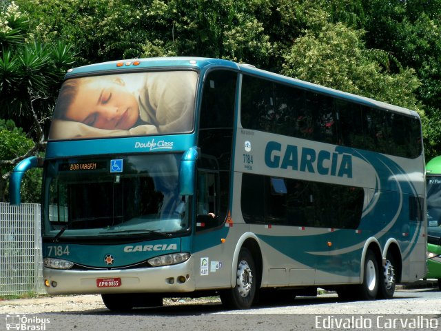 Viação Garcia 7184 na cidade de Curitiba, Paraná, Brasil, por Edivaldo Carvalho. Número da foto: #2340718.