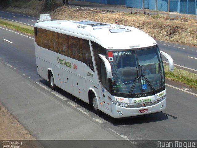 Auto Viação Ouro Verde 13097 na cidade de Americana, São Paulo, Brasil, por Ruan Roque. ID da foto: 2358639.