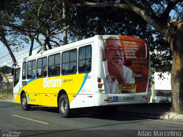 Viação Santa Edwiges 13042 na cidade de Belo Horizonte, Minas Gerais, Brasil, por Adão Raimundo Marcelino. Número da foto: #2358805.