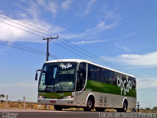 Opção Fretamento e Turismo RJ 632.074 na cidade de Campos dos Goytacazes, Rio de Janeiro, Brasil, por Lucas de Souza Pereira. ID da foto: 2358167.