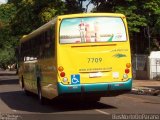 Viação Garcia 7709 na cidade de Maringá, Paraná, Brasil, por Josino Vieira. Número da foto: #2358222.
