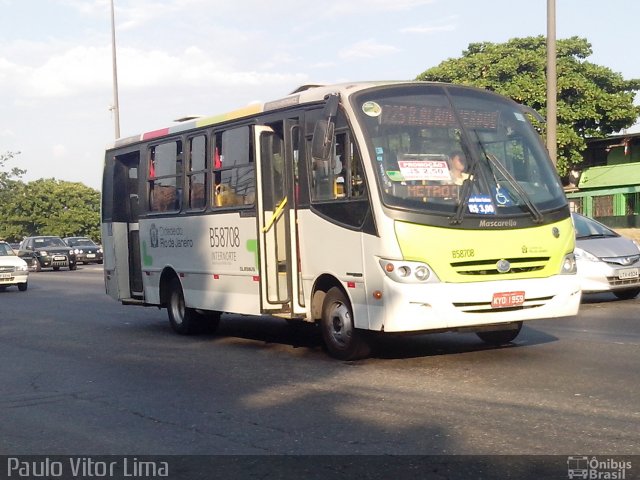 Auto Viação Bangu B58708 na cidade de Rio de Janeiro, Rio de Janeiro, Brasil, por Paulo Vitor Lima. Número da foto: #2359524.
