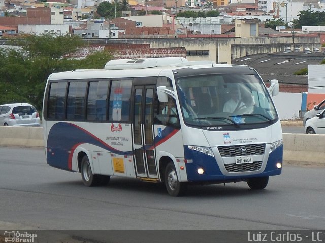 UFAL - Universidade Federal de Alagoas 6891 na cidade de Caruaru, Pernambuco, Brasil, por Luiz Carlos de Santana. Número da foto: #2362424.