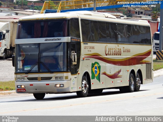 Cerradão Turismo 2002 na cidade de João Monlevade, Minas Gerais, Brasil, por Antonio Carlos Fernandes. Número da foto: #2361678.