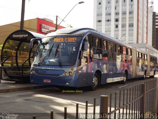 Auto Viação Redentor HE704 na cidade de Curitiba, Paraná, Brasil, por Jerônimo Diniz. ID da foto: 2361766.