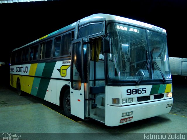 Empresa Gontijo de Transportes 9865 na cidade de Montes Claros, Minas Gerais, Brasil, por Fabricio Zulato. ID da foto: 2368040.