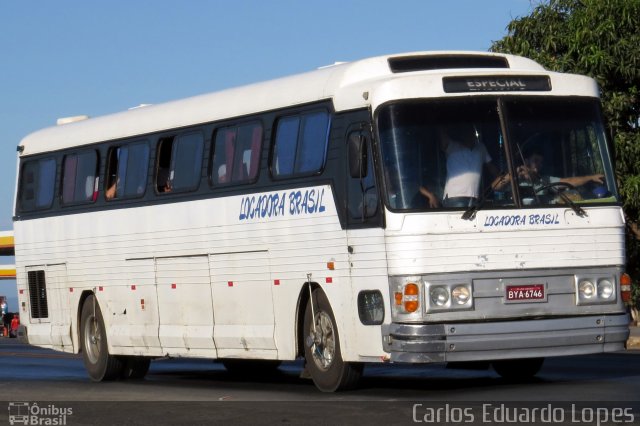 Ônibus Particulares 6746 na cidade de Francisco Sá, Minas Gerais, Brasil, por Carlos Eduardo Lopes. Número da foto: #2367909.