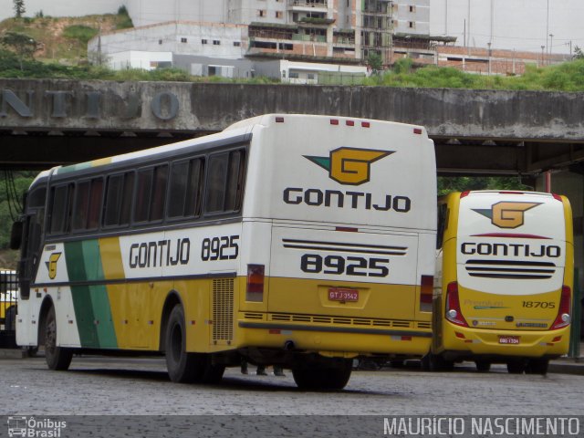 Empresa Gontijo de Transportes 8925 na cidade de Belo Horizonte, Minas Gerais, Brasil, por Maurício Nascimento. ID da foto: 2368814.